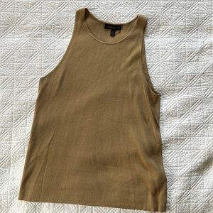 Ribbed tank